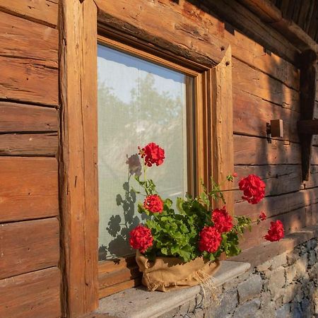 Casa Vacanze Petit Haury - Alloggi Ad Uso Turistico Vda Arvier N 0039 E N 0040 - Luaran gambar