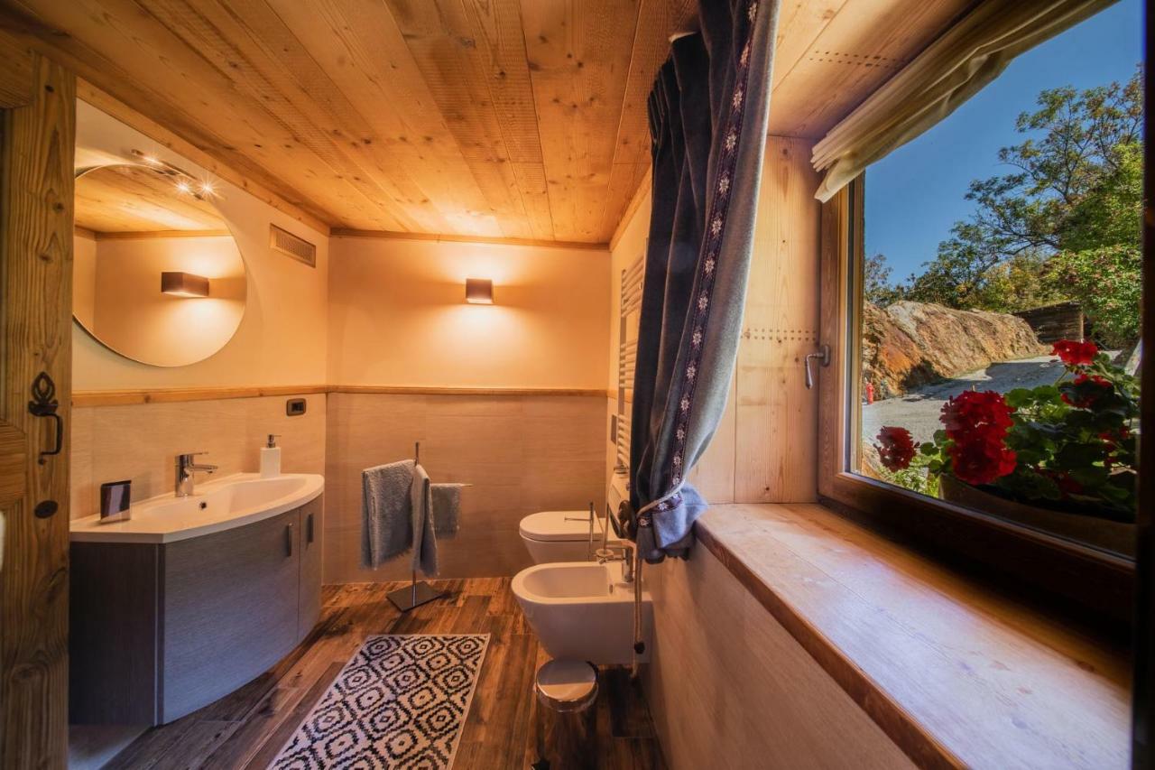 Casa Vacanze Petit Haury - Alloggi Ad Uso Turistico Vda Arvier N 0039 E N 0040 - Luaran gambar